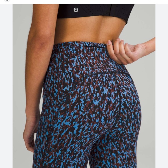 Lululemon Swift Speed High Rise Tight 28" Size 4 - Picture 4 of 4